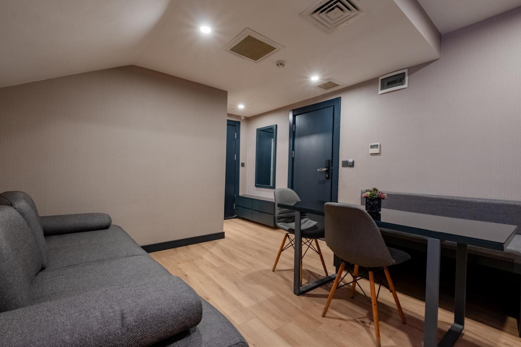 The Row Suites Taksim Istanbul Exterior photo