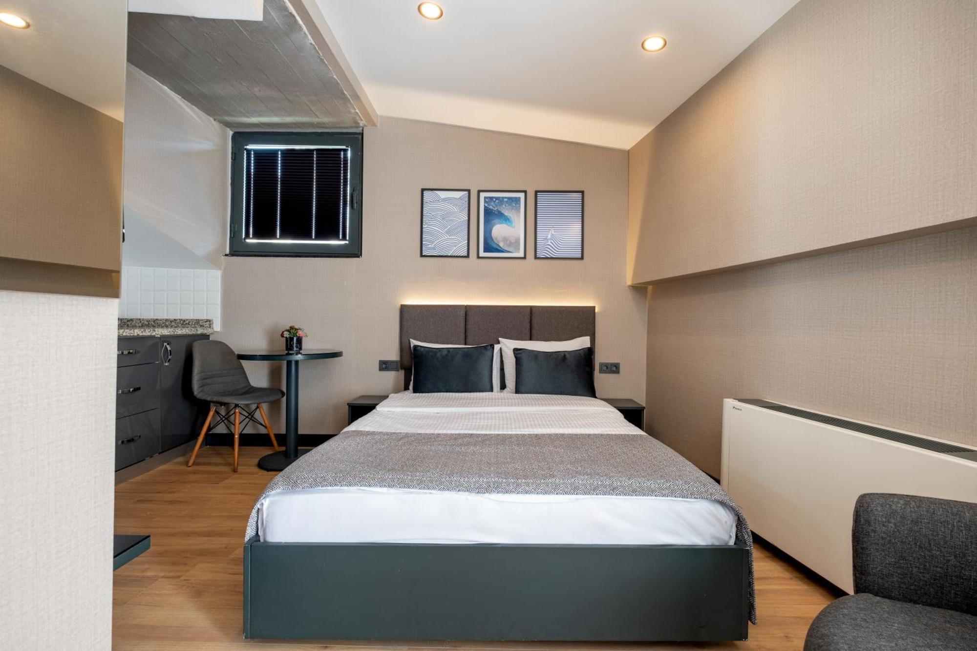The Row Suites Taksim Istanbul Exterior photo